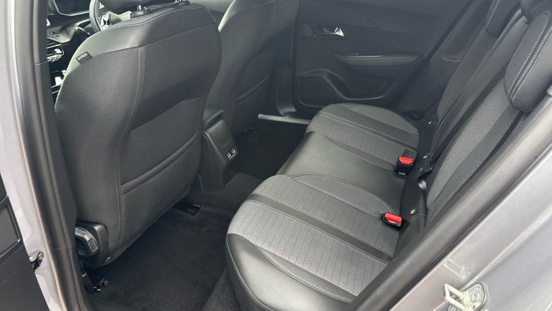 Peugeot 2008 1.2 PureTech Allure Premium+ 5dr Petrol Estate